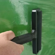 Elektrostatisch ableitfähige, selbstklebende Abdeckfolie Beispielbild