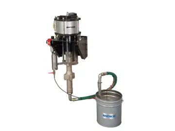 BINKS MX 30/42 PTFE/UHMWPE Pumpenpaket auf Wandhalterung